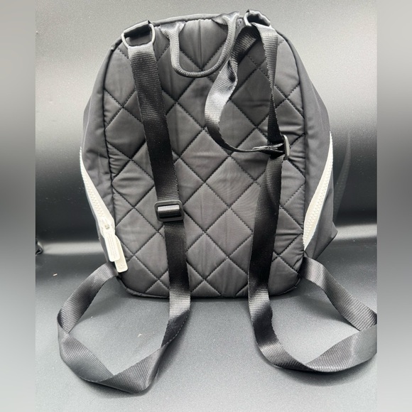 Adidas Black and White Backpack Compact Design - Picture 3 of 8